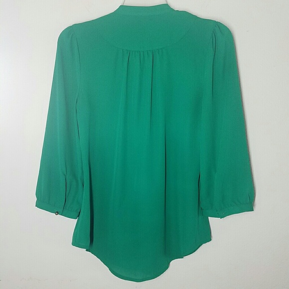 Anthropologie HD in Paris womens ruffle picea top - Picture 3 of 5